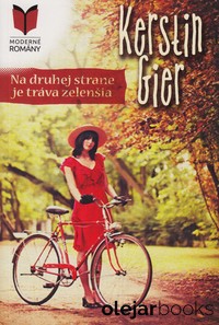 Na druhej strane je tráva zelenšia