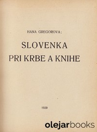 Slovenka pri krbe a knihe