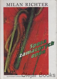 Spoza zamatových opôn