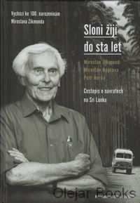 Sloni žijí do sta let